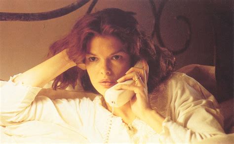 Hot Pictures Of Jeanne Tripplehorn Will Get You Addicted To Her Sexy Body The Viraler