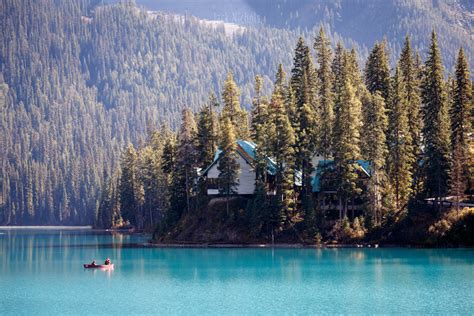 Photos Canadian Rockies Show Off Natural Beauty Near Banff Komo