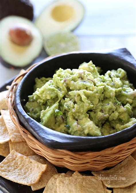 From tailgate parties to afternoon snacks, this healthy guacamole recipe will become your new favorite to whip up. Best Guacamole Recipe