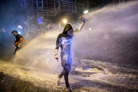 g20 summit 2017 photos of welcome to hell protests in hamburg ibtimes uk