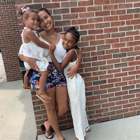Teen Mom Briana Dejesus Shows Off Her Cleavage And Says She Hates