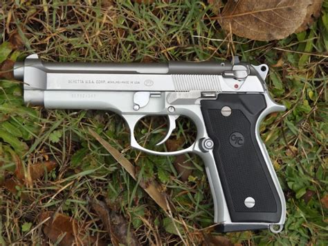 Beretta 92fs Stainless Review And Shooting Test By Pat Cascio