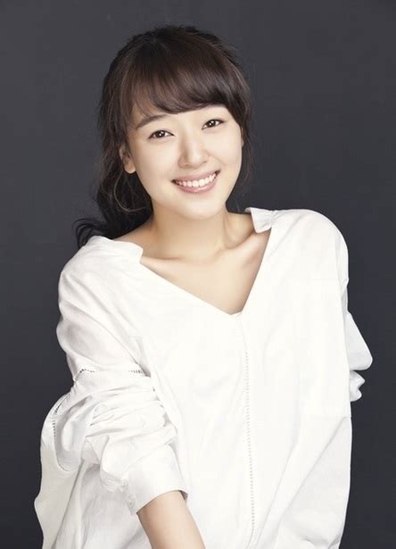 Jo woo ri is a south korean actress. » Jo Woo Ri