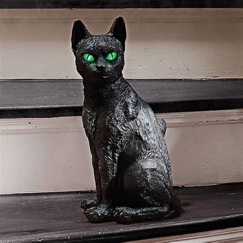 18 Halloween Decorations Every Black Cat Lover Needs