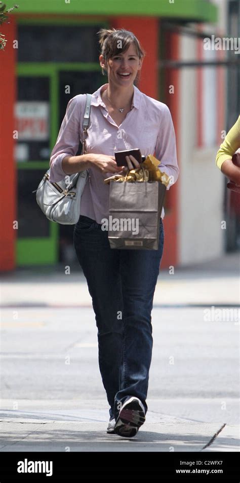Jennifer Garner Were In High Spirits Leaving Cheebo Restaurant After