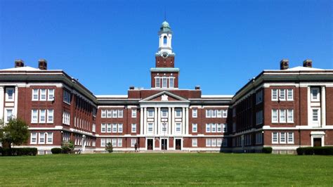 Watch The Top 20 Most Beautiful Public High Schools In America
