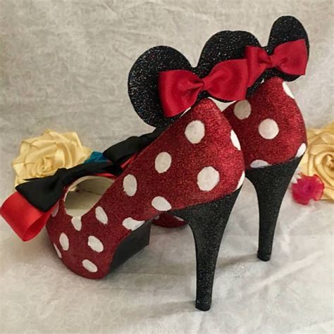 Minnie Mouse Princess Inspired Custom Shoes Etsy Uk Minnie Mouse Shoes Disney Halloween