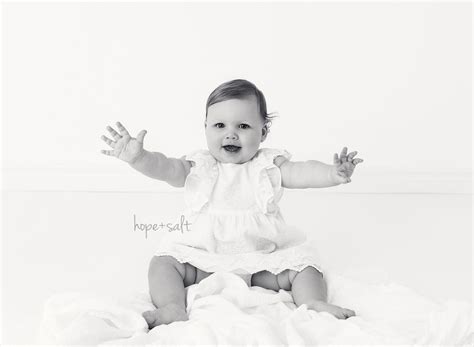 Madeleine's First Birthday | Oakville Baby Photographer | Photographing babies, Natural baby ...