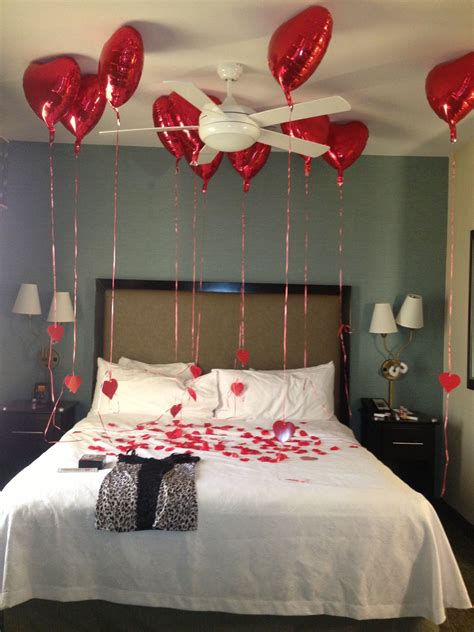 Romantic Hotel Room Ideas For Him