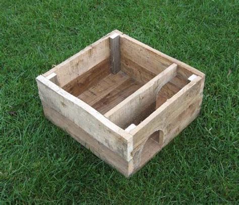 29,545 exceptional & unique house plans at the lowest price. Hedgehog home | Maison hérisson, Abri hérisson, Projets de ...