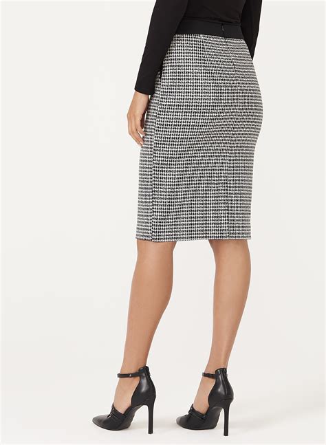 Houndstooth Pencil Skirt Laura