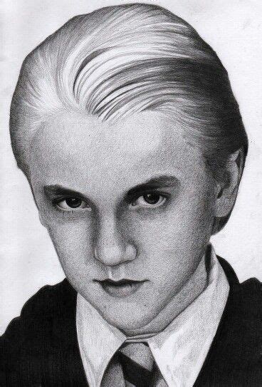 What if draco malfoy had his mother's hair? Pin on Tom Felton