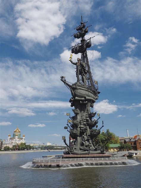 10 Most Epic Statues In Russia