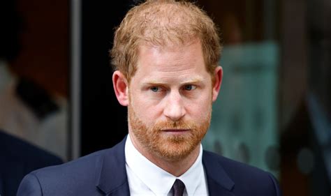 Prince Harry Hurt As Meghan Markle Seen Without Engagement Ring Royals News Daily Express Us