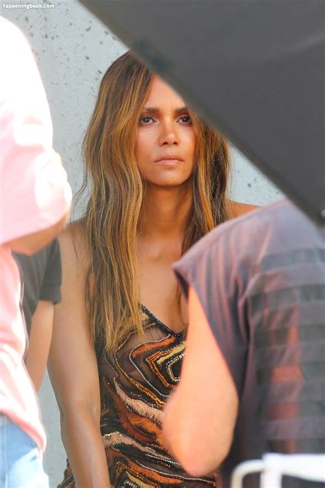 Halle Berry Nude The Fappening Photo Fappeningbook