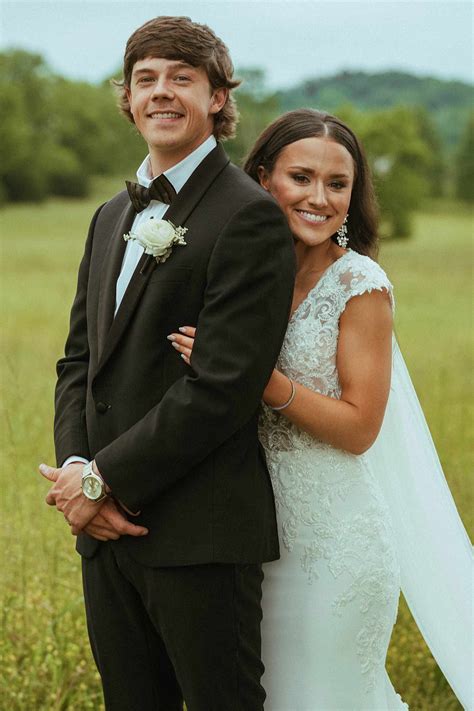 Dylan Marlowe Marries Natalie Barber and Dedicates a New Song to Her