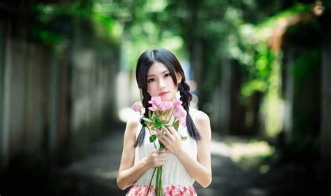 Beautiful Chinese Girl фото в формате Jpeg много фотографий в хорошем