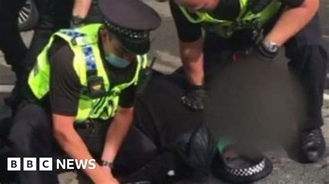 Leeds Police Officer Investigated Over Kneeling On Neck Video Bbc News