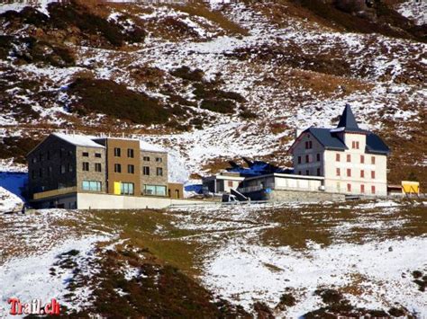 Keine hundert meter vom hotel aus liegt die dependance mit ihren beiden touristenlager. Klausenpass-Schächental - Hotel Klausen Passhöhe - Trail ...