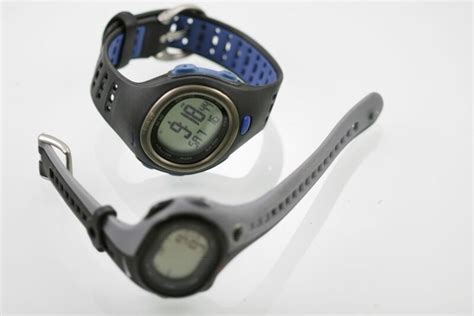 Nike Triax Fury Wr0141 C8 Sm0017 Watches Unisex Black 100m Chro Alarm