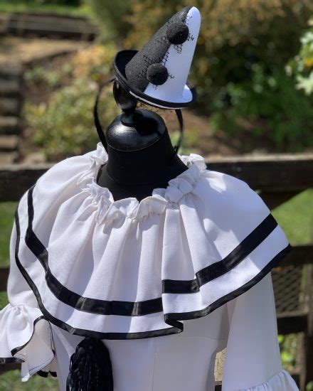 Masquerade Ladies Pierrot Clown Costume For Hire Circus Theme Fancy Dress
