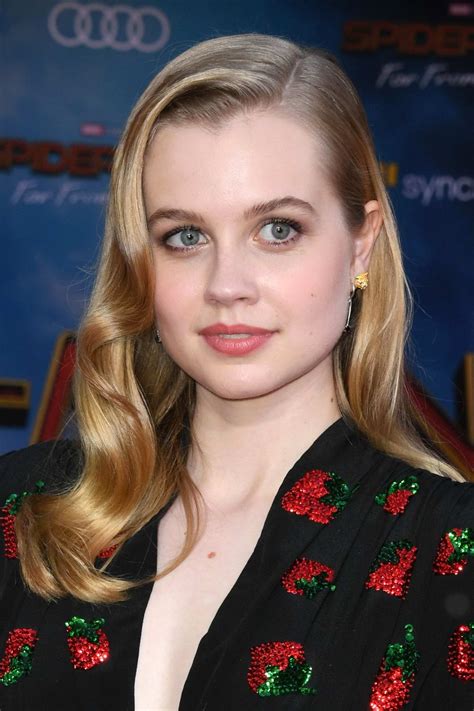 angourie rice attends the premiere of ‘spider man far from home at