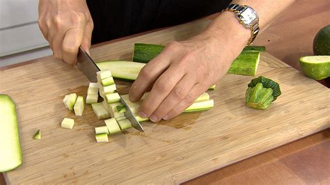 How To Chop Zucchini Like A Pro