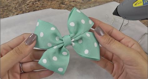 Easy Diy Hair Bow Tutorial Diy Projects For Teens