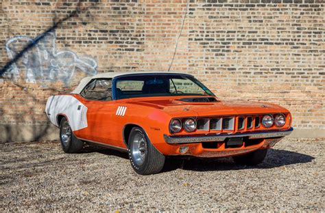 1 Of 5 1971 Plymouth Cuda Convertible Has A Drag Racing Past Costs A