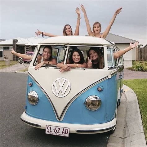 Pin By Mateoxddd Lol On Vw Volkswagen Minibus Vw Bus Bus Girl