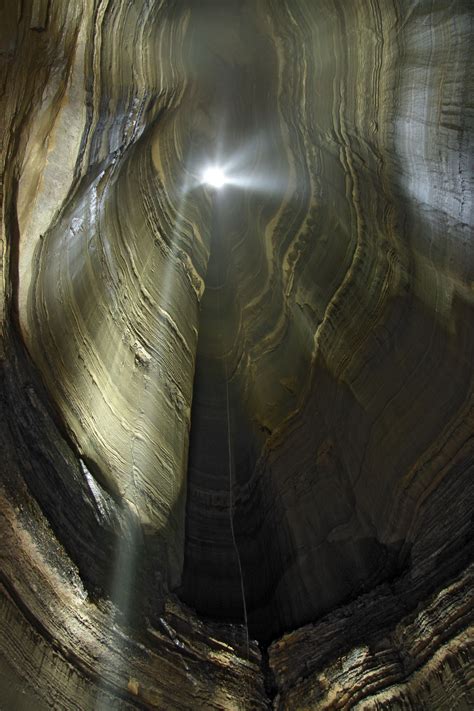 The Fantastic Pit Ellisons Cave Usa Photograph By Manuel Beers