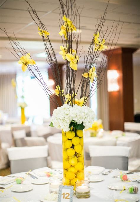 It creates the effect of mini palm. 40 Fabulous Fruit Decoration Idea for Wedding Day | Deer ...