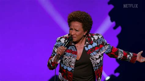 Netflix On Twitter Would It Kill You To Flush Ladies Wanda Sykes Im An Entertainer Is Now