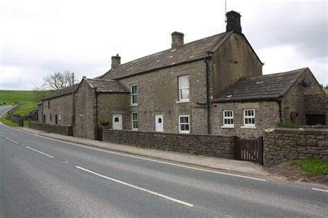 Halfpenny House © Roger Templeman Geograph Britain And Ireland