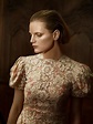 Model Guinevere van Seenus is a Beauty Chameleon | Vogue