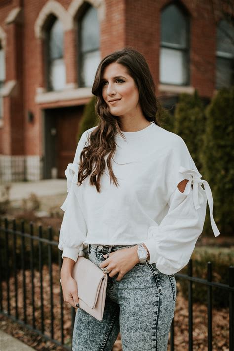 Level up your look with classic light wash jeans from american eagle. Acid Wash Jeans | A Southern Drawl