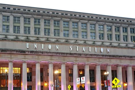 Chicago Union Station Entrance Stock Image Image Of Station Midwest