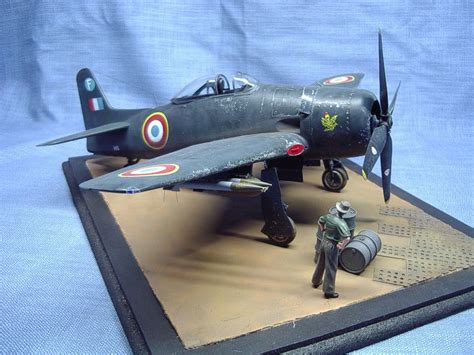 Trumpeter 132 F8f 1 Bearcat Large Scale Planes