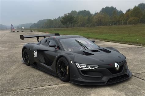 Renault Rs01 Joins French Gt Tour Championship Finale And Heads For 24h