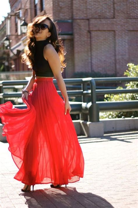 The outfit is simple and elegant. How To Wear: Crop Top with Maxi Skirt 2020 | FashionGum.com