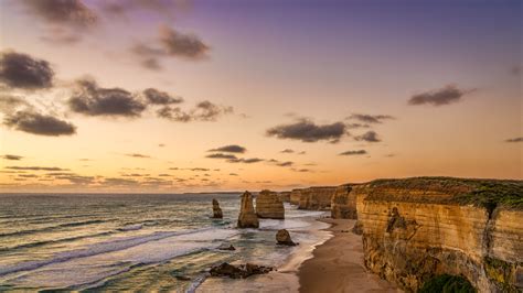 Twelve Apostles Great Ocean Princetown Victoria Australia Beaches And Amazing Rock Formations