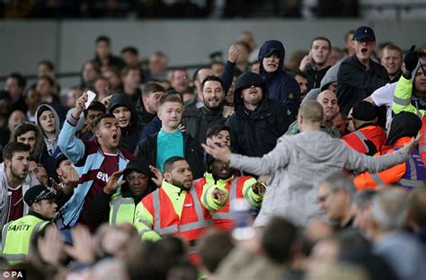 West Ham And Chelsea Fans Clash At London Stadium During Efl Cup Tie Daily Mail Online