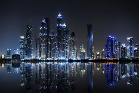 Extreme Evenings Dubais Most Extravagant Nightlife Radisson Blu