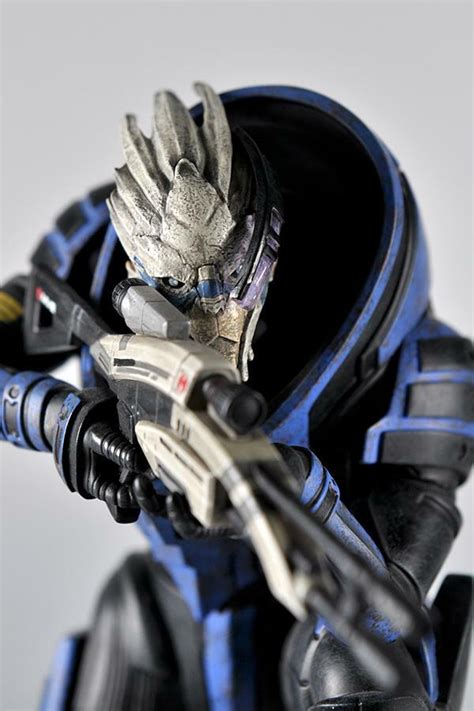 Limited Edition Garrus Vakarian Statue Up For Preorder Ahead Of Mass