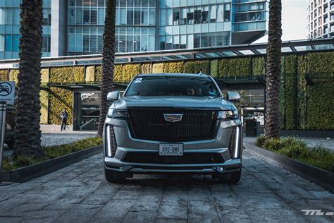 Cadillac Escalade V Lo Manejamos Primeras Impresiones Video Fotos Y Opiniones