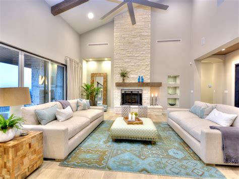 Beautiful Contemporary Living Room Features High Ceilings