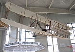 Wright Flyer - Erstes motorgetriebene Flugzeug von 1903