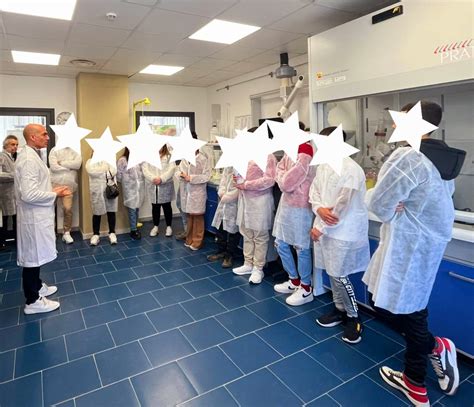 The Borghese Faranda Institute Of Patti Visiting The Laboratories Of The Department Of