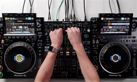 Cdj 3000 Pioneer Launches A New Flagship Dj Multiplayer