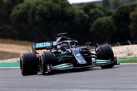 Lewis Hamilton Najbrži Na Zanimljivom Drugom Treningu U Portimau Gp1